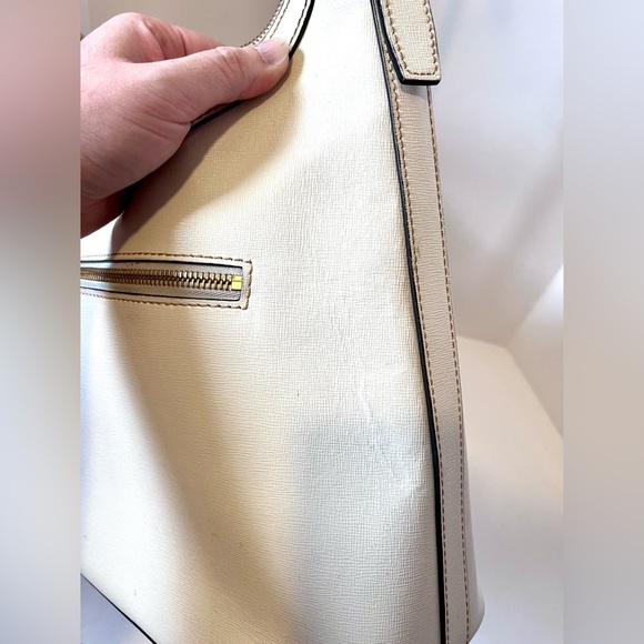 Dooney & Bourke Creamy White Leather Hobo Shoulder Bag - Picture 10 of 12